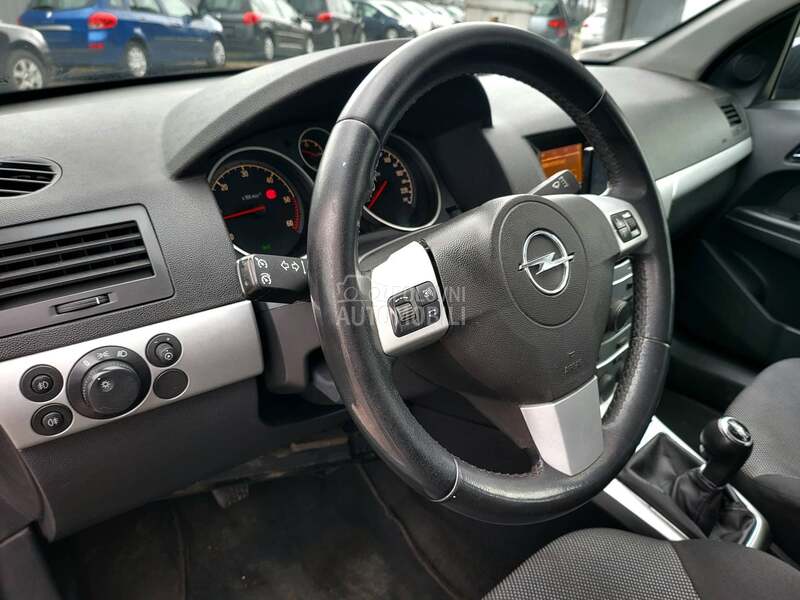 Opel Astra H 1.7 CDTI