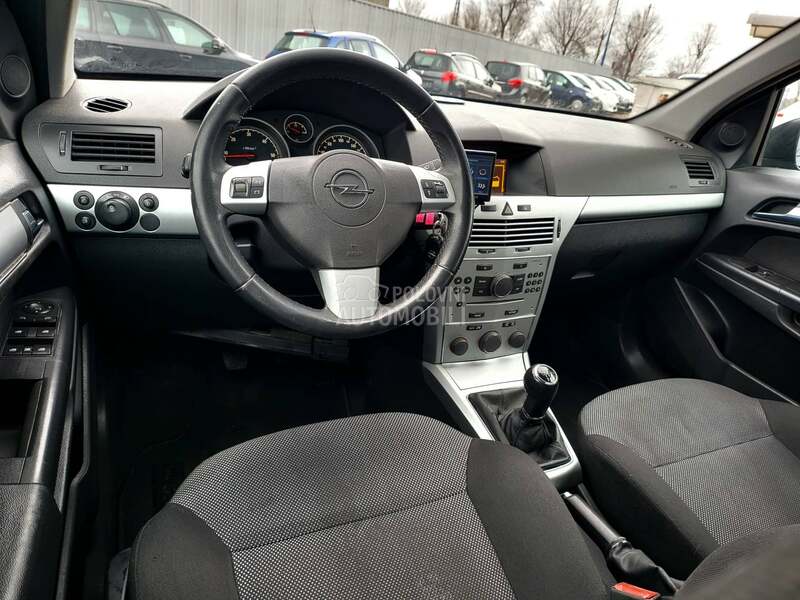 Opel Astra H 1.7 CDTI