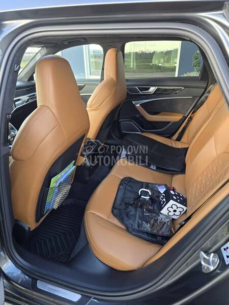 Audi RS6 Akrap/Air/2 Seta