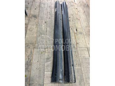 Prag levi i desni za Mitsubishi ASX od 2010. do 2020. god.