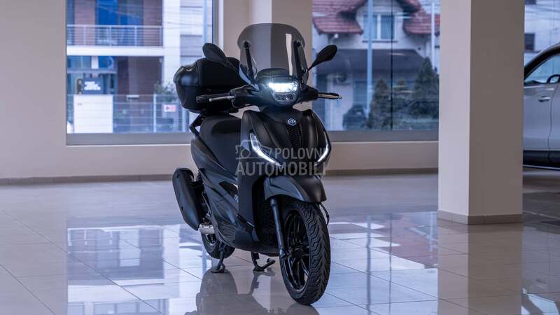 Piaggio Beverly
