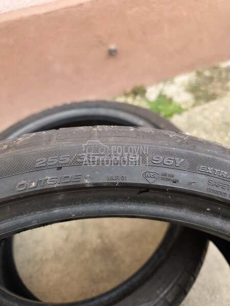 Goodride 255/35 R19 Letnja