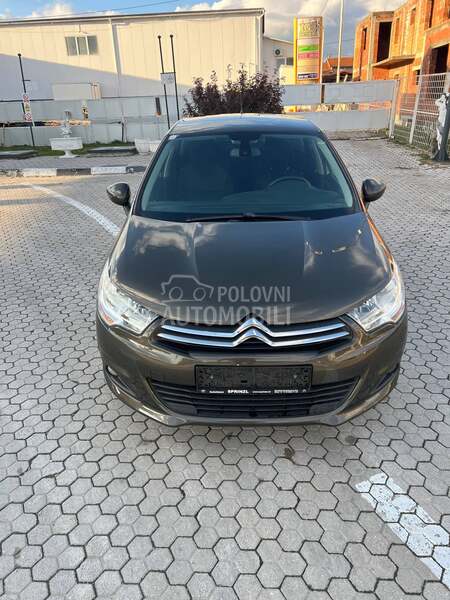 Citroen C4 D.V.A. K.O.M.AD.A