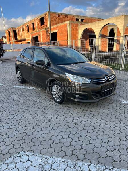 Citroen C4 D.V.A. K.O.M.AD.A