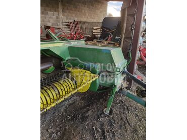 John Deere 359