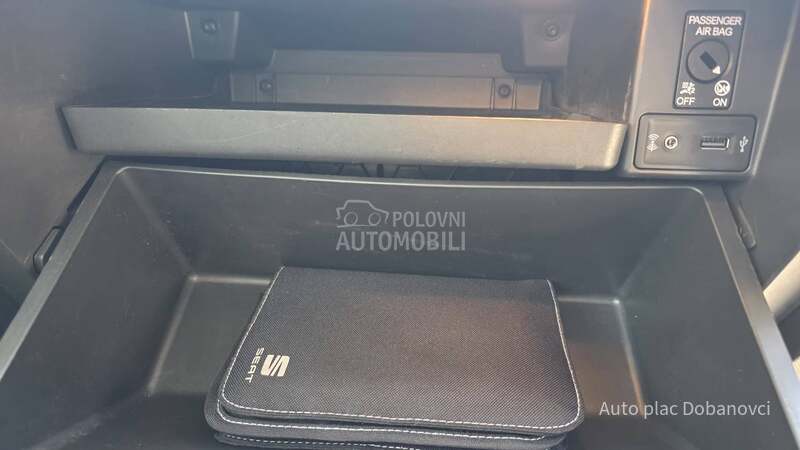 Seat Leon 1.6 TDI matrix/led