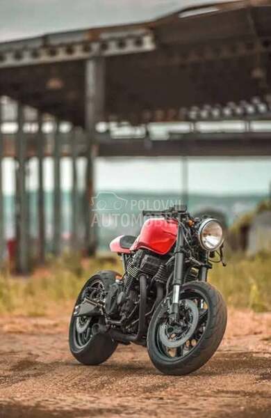 Honda CB 750 seven fifti