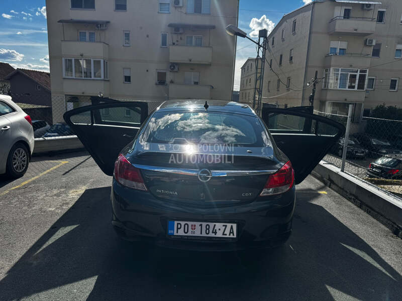 Opel Insignia 