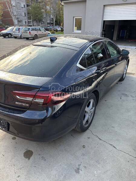 Opel Insignia 1.6 ECO TECH D