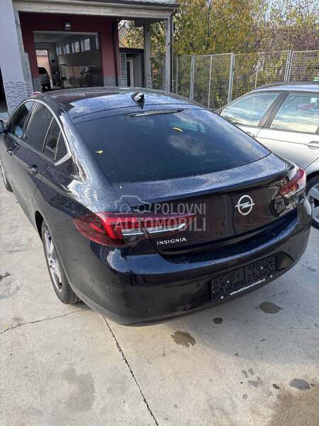 Opel Insignia 1.6 ECO TECH D