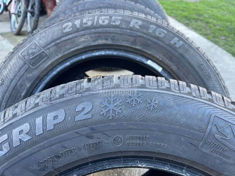Semperit 215/65 R16 Zimska