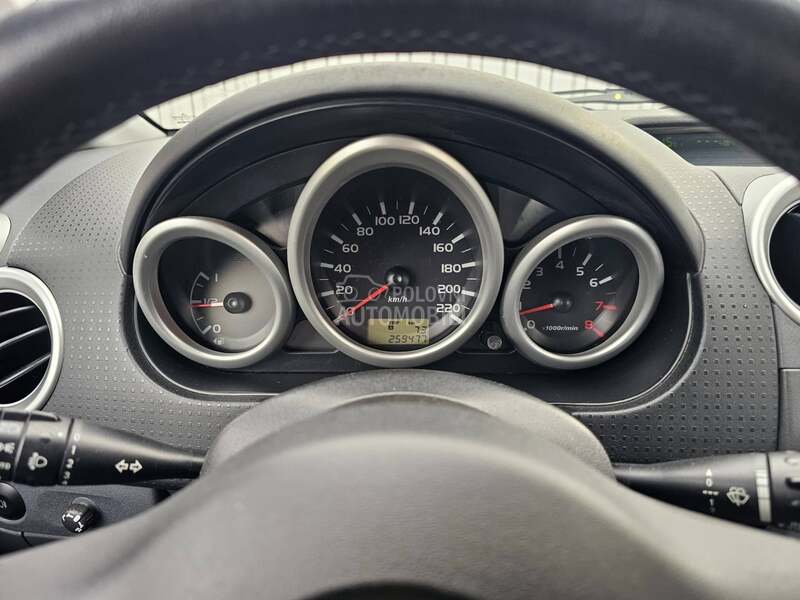 Mitsubishi Colt 1.3b /CH/