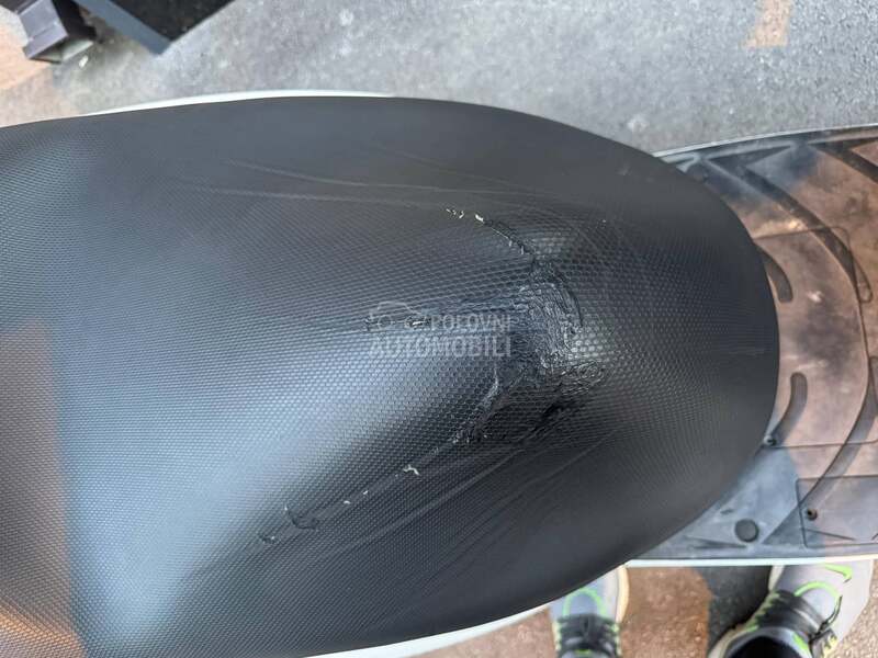 Kymco People 300 gti