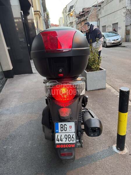 Kymco People 300 gti