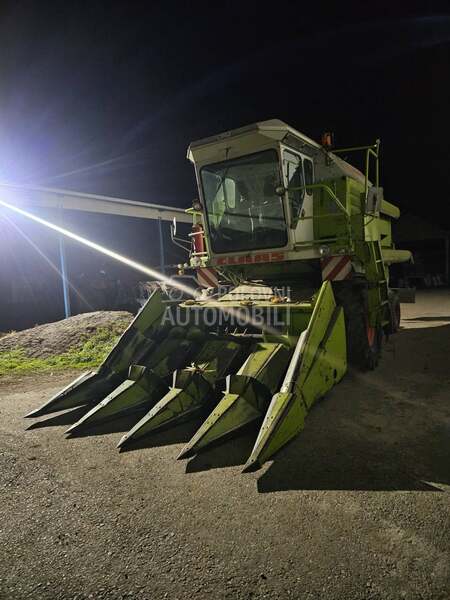 Claas Dominator 86