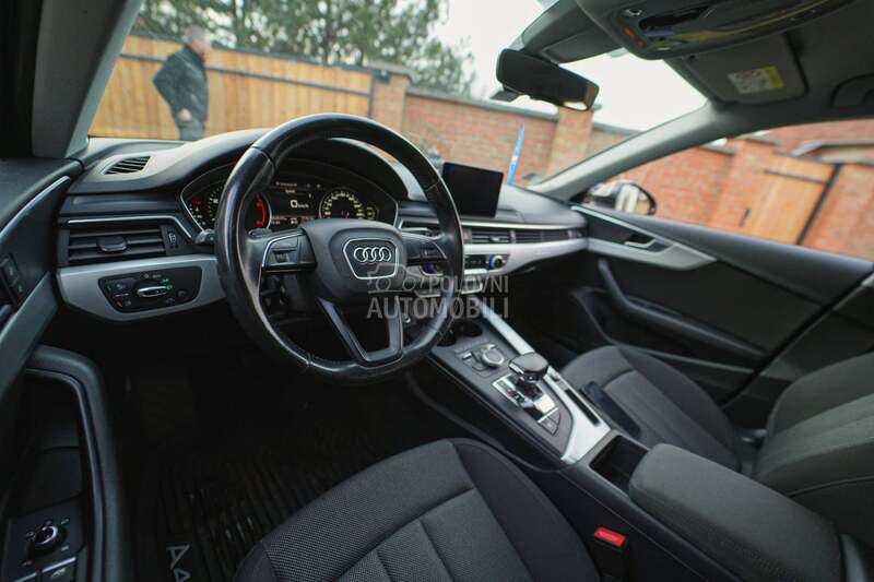 Audi A4 