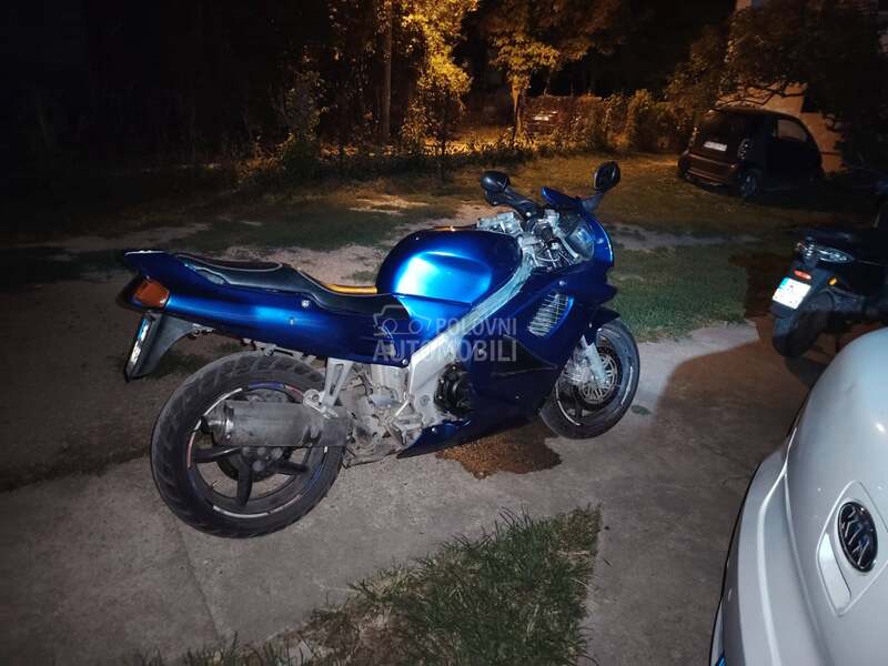 Honda VFR 750