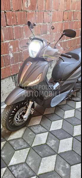 Piaggio Beverly