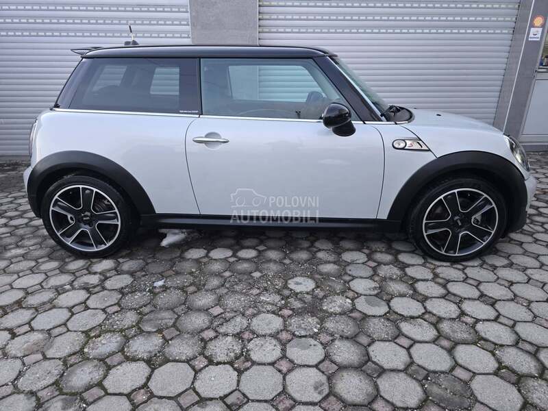 MINI Cooper S 