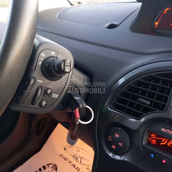 Renault Modus 1.2  16V