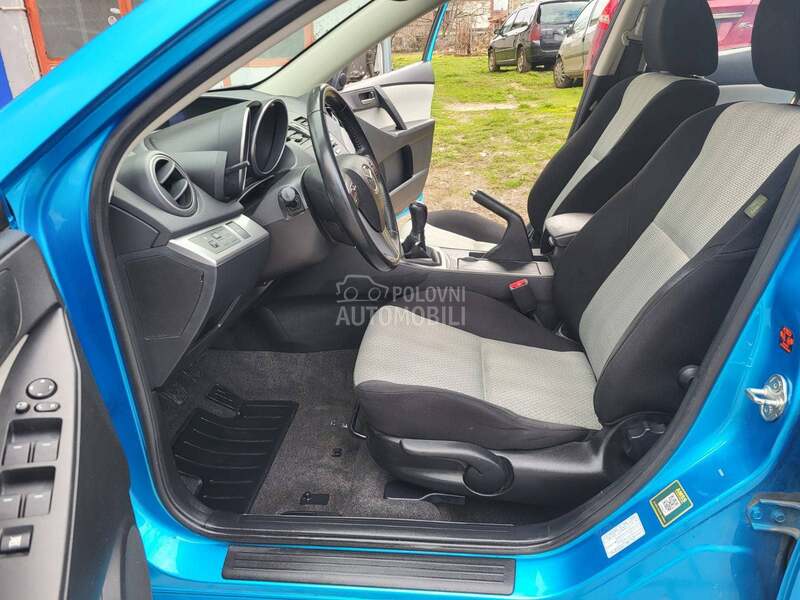 Mazda 3 1.6 ful NOV NOVO