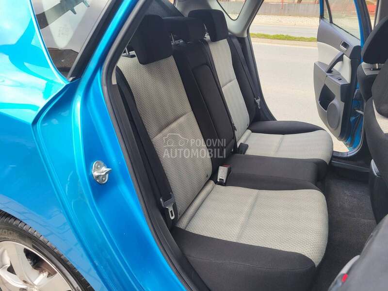 Mazda 3 1.6 ful NOV NOVO