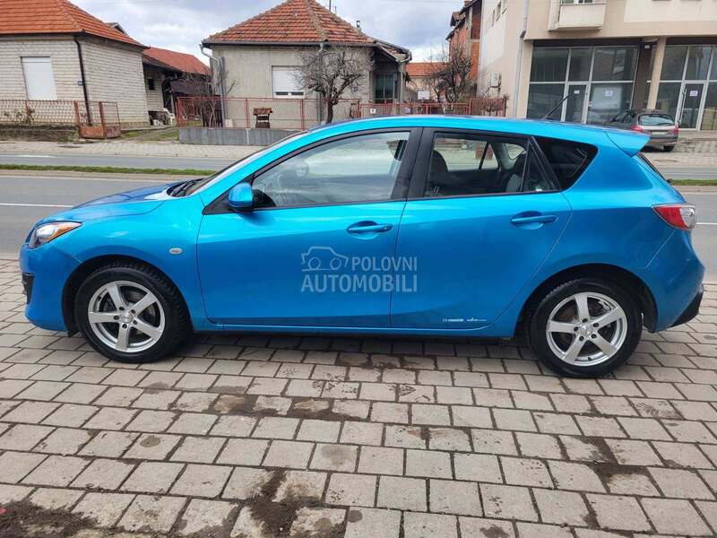 Mazda 3 1.6 ful NOV NOVO