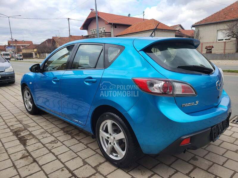 Mazda 3 1.6 ful NOV NOVO