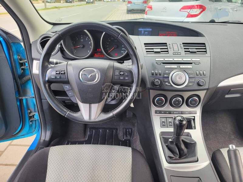 Mazda 3 1.6 ful NOV NOVO