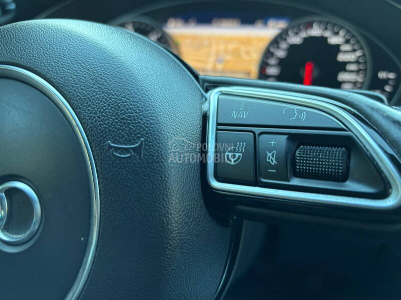 Audi A6 WEB,PAN0,MATRIX