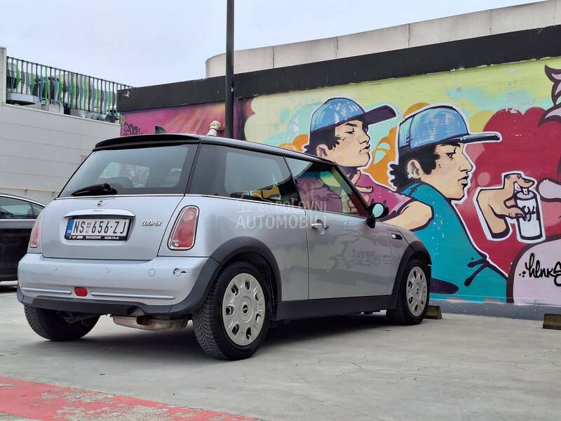 MINI Cooper R50