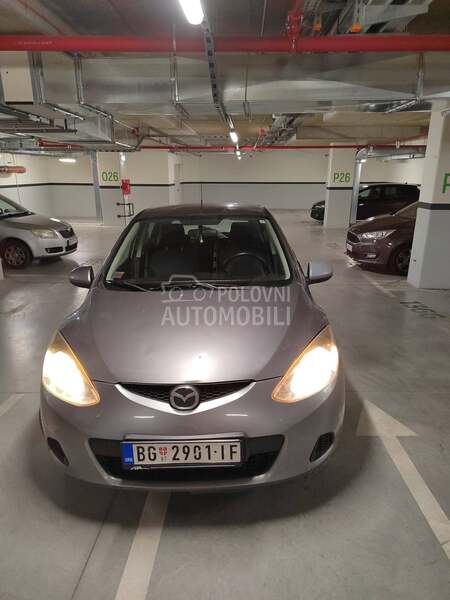 Mazda 2 