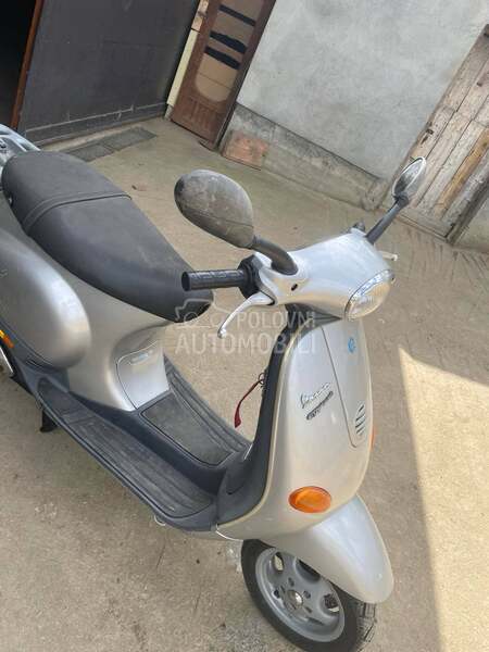 Piaggio vespa
