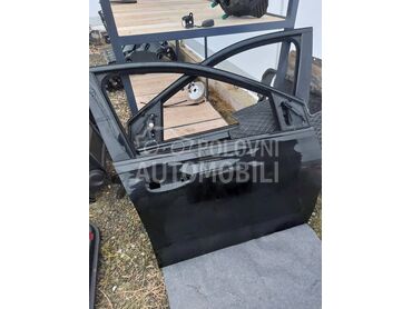 prednja desna vrata za Mercedes Benz B Klasa od 2019. do 2022. god.