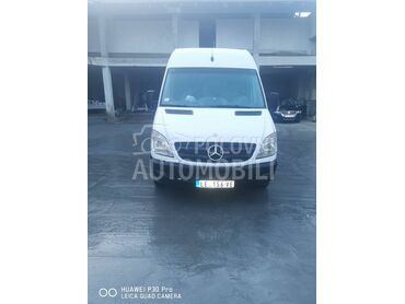 Mercedes Benz Sprinter 
