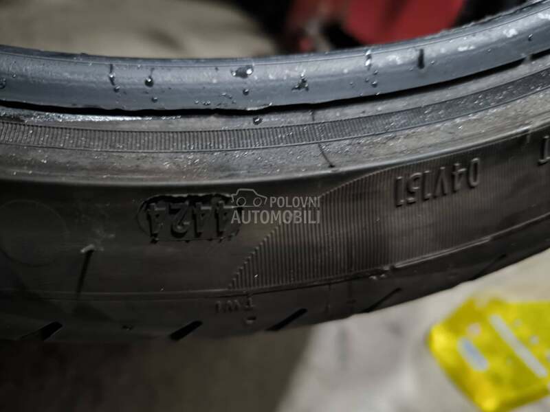 Pirelli 225/35 R19 Letnja