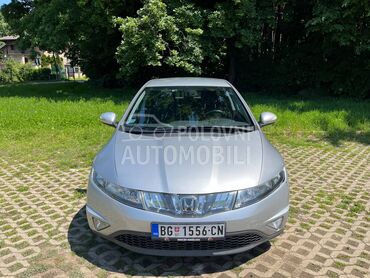 Honda Civic 1.8 PE Sport 5D