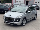 Peugeot 3008 P A N O. A U T