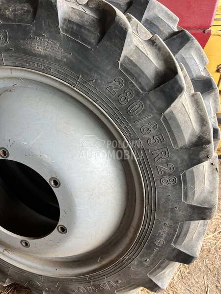 McCormick landini, uski tockovi