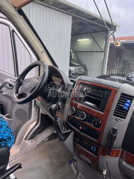 Mercedes Benz Sprinter 518