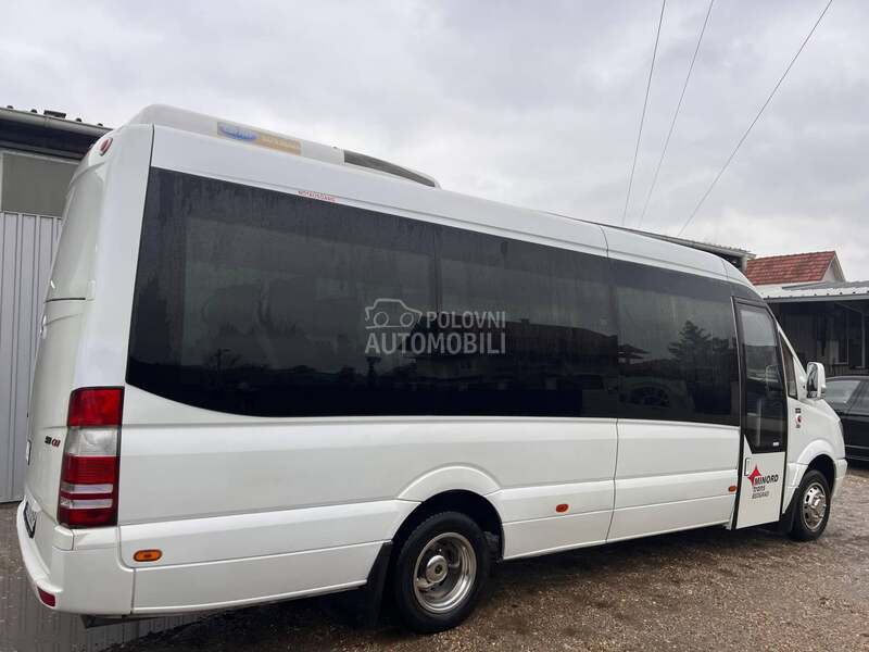 Mercedes Benz Sprinter 518