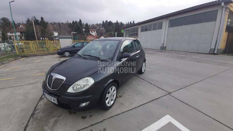 Lancia Ypsilon 1.2