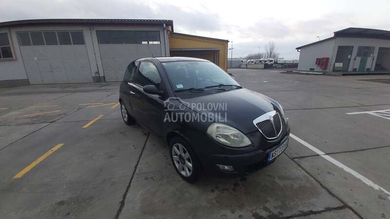 Lancia Ypsilon 1.2