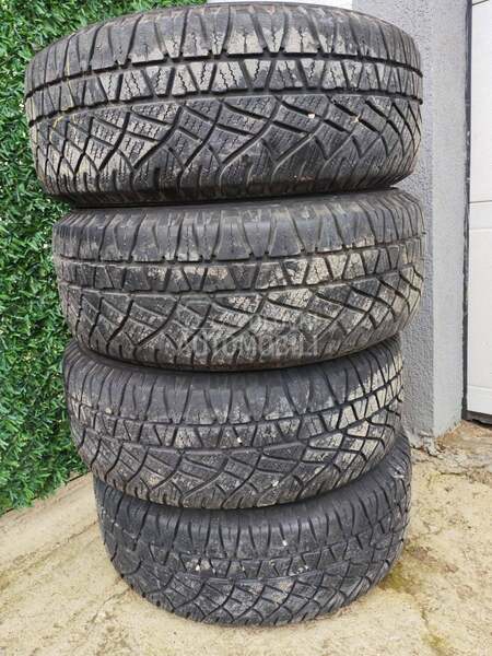 Michelin 235/60 R16 Zimska