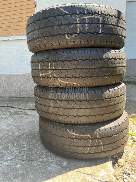 Dunlop 215/65 R16 Letnja