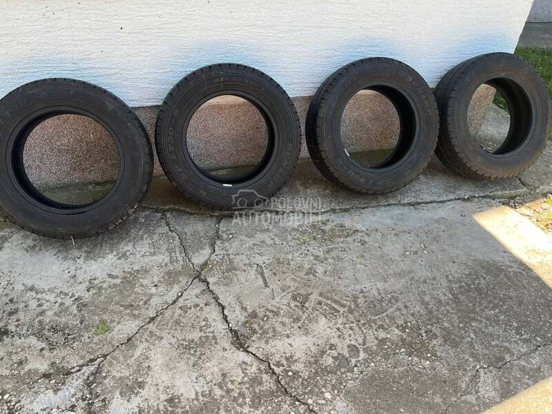 Dunlop 215/65 R16 Letnja