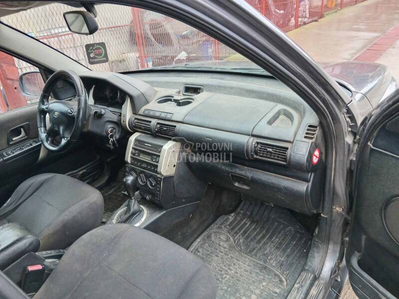 Land Rover Freelander 