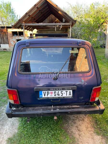 Lada Niva 