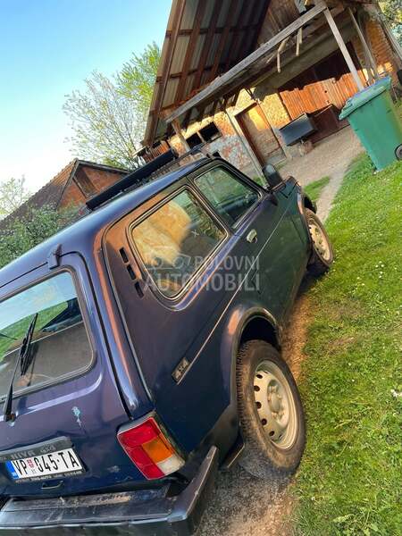 Lada Niva 