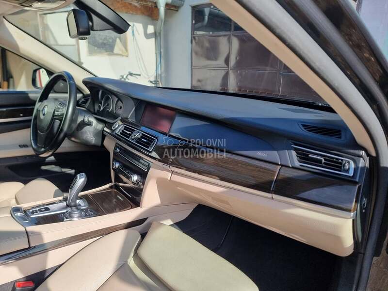 BMW 730 D